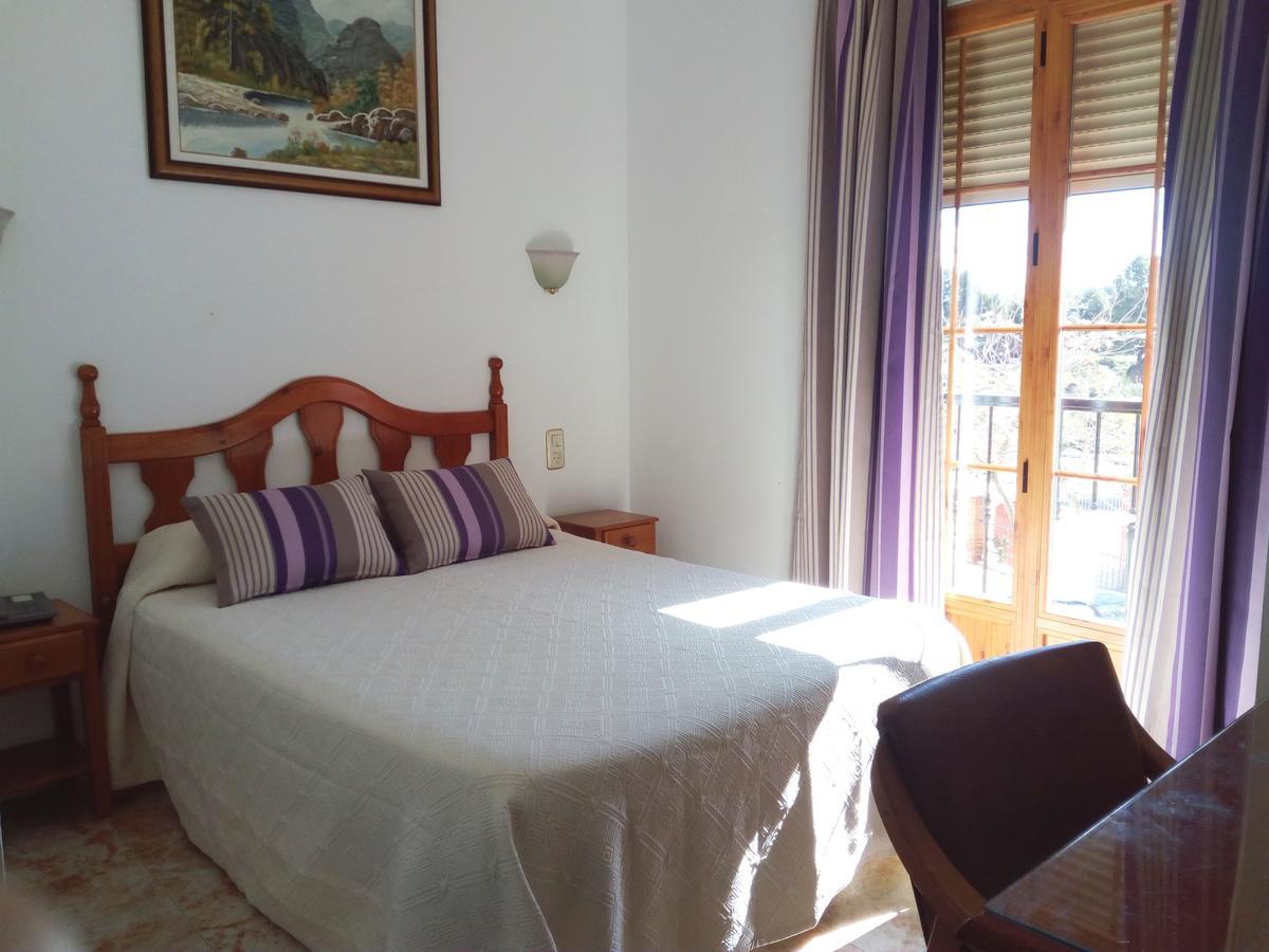 Hostal Rural Montual Los Baños Extérieur photo