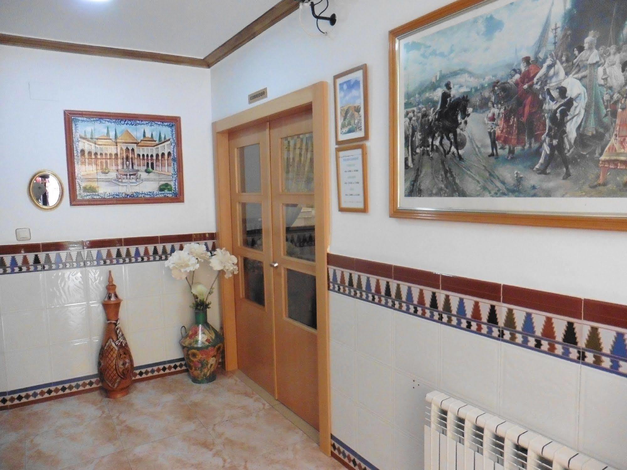 Hostal Rural Montual Los Baños Extérieur photo